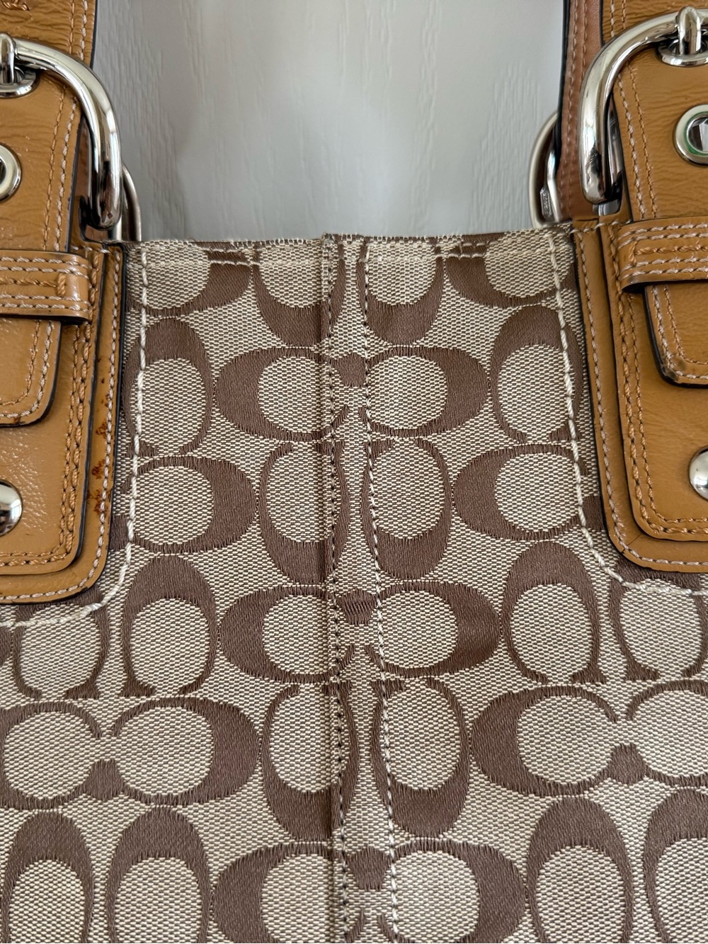 Coach Vintage Signature Soho Tan/Beige - Picture 2 of 10